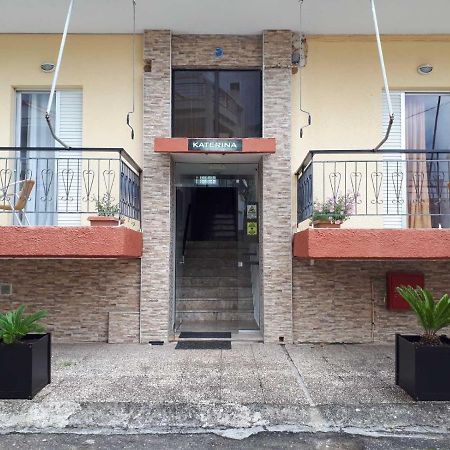 Katerina Apartments 卡拉马塔 外观 照片